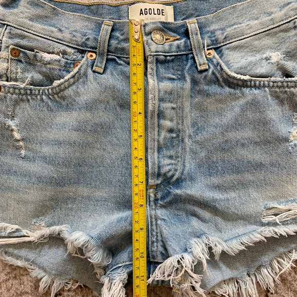 AGOLDE Parker Distressed Denim Shorts Swapmeet - Picture 12 of 15
